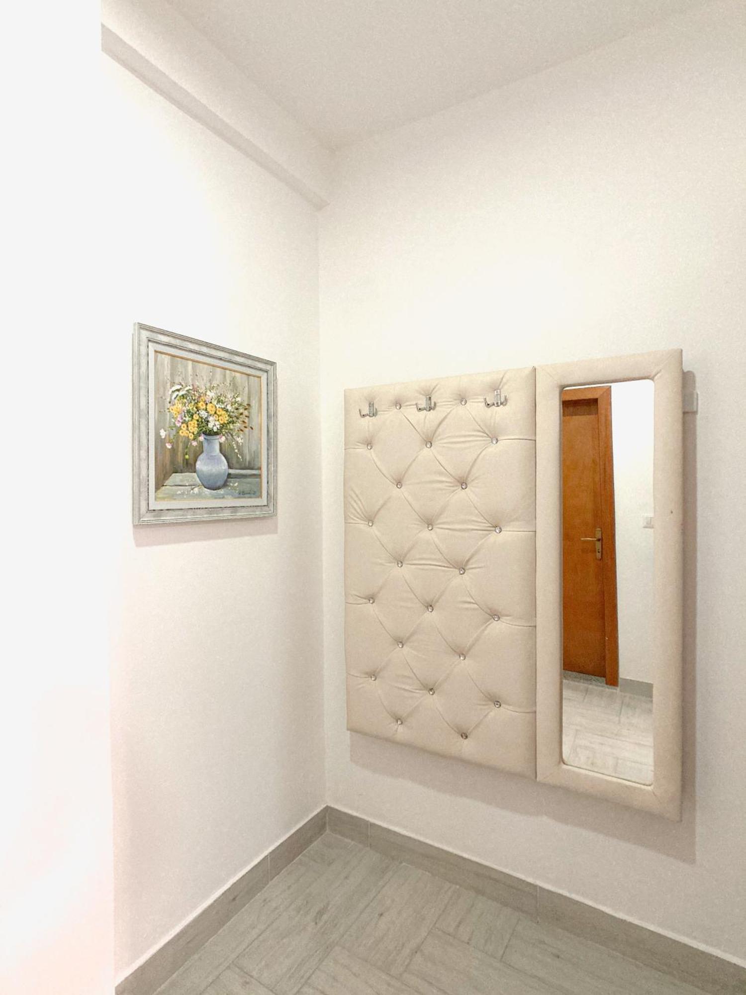Luna Blanca - 1 Minute From The Beach Apartament Golem (Tirana)