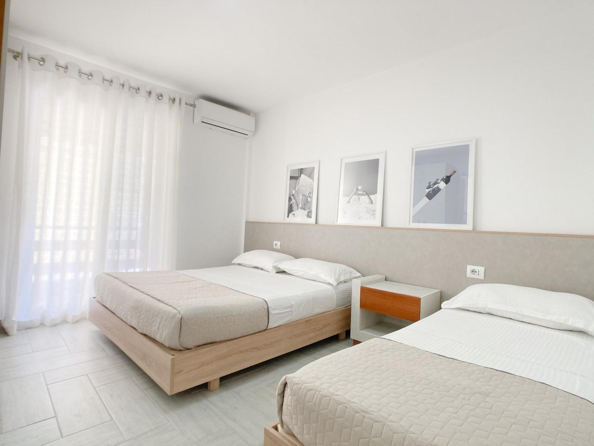 Luna Blanca - 1 Minute From The Beach Apartment *